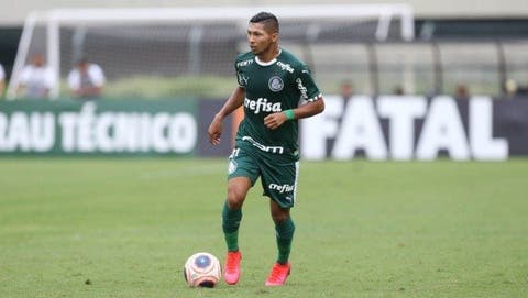 Covid-19 tira mais três jogadores do Palmeiras da partida contra o Flu