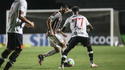 Comentaristas avaliam como Michel Araujo pode ser aproveitado no Fluminense