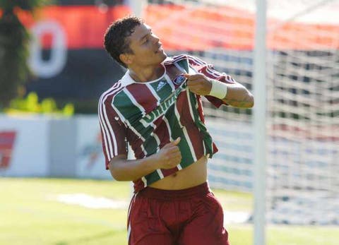 Sem Dani Alves, Marcelo e Thiago Silva, Flu ainda aposta numa grande contratação para 2022