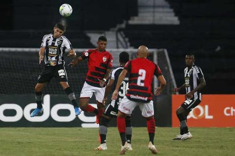 Próximo adversário do Flu, Botafogo perdeu seus cinco últimos jogos