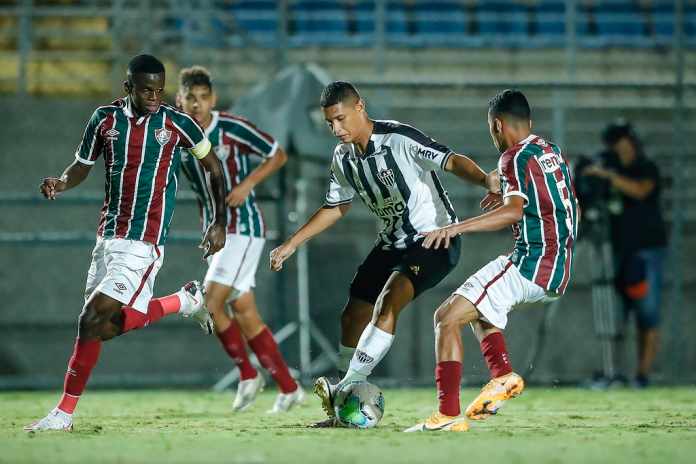 Flu sai atrás, pressiona Palmeiras no fim, mas fica só no empate: 1 a 1 -  Fluminense: Últimas notícias, vídeos, onde assistir e próximos jogos