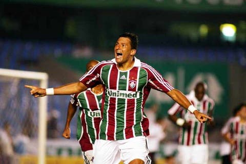 Ex-Fluminense, Washington critica falta de centroavantes no Brasil