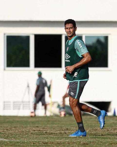 Ganso se reapresenta e treina com o Fluminense