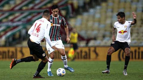 Fluminense e Santos ainda discutem empréstimo de Ganso, diz site