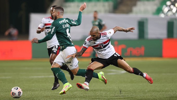 Sai o primeiro classificado para as semi da Libertadores; veja os demais jogos