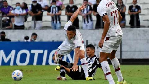 Chance matemática de Flu na Libertadores cai mais um pouco com vitória do Corinthians