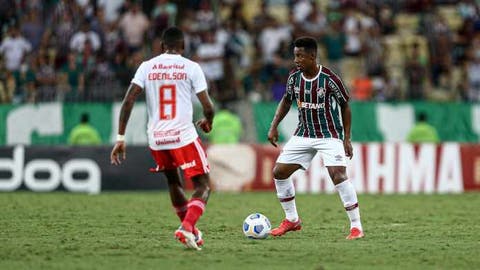Marcão elogia entrega de Wellington à espera de chance no Fluminense