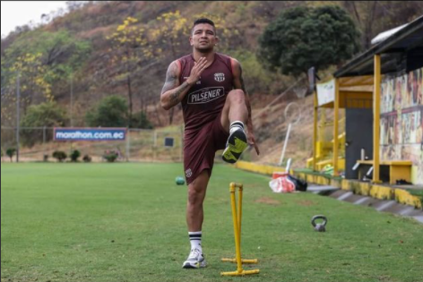 Mario Pineida já tem data definida para chegar ao Fluminense