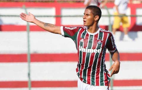 Lembra dele? Ex-tricolor Michael jogará a Terceira Divisão do Paulista