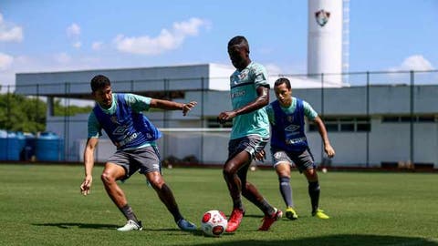 Luiz Henrique avalia segunda semana de pré-temporada do Fluminense
