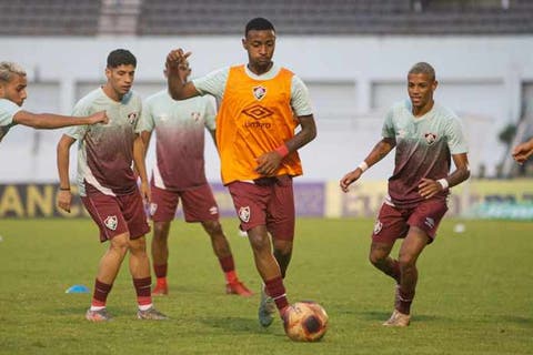 Continuam sentidos? Santos provoca o Flu após classificação na Copa SP