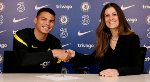 Thiago Silva renova contrato com o Chelsea