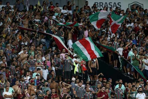 Fluminense alerta torcedores sobre proibições em jogos da Libertadores