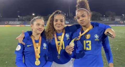 Com trio do Flu, seleção sub-17 conquista Sul-Americano no Uruguai