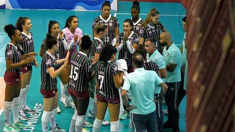 Fluminense vence partida pela Superliga feminina de vôlei