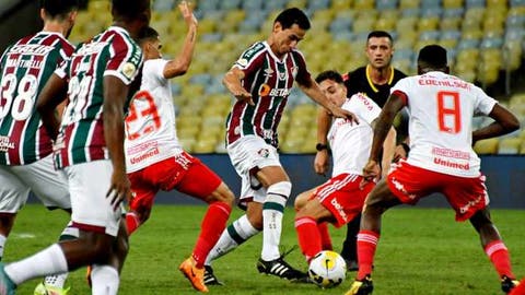 Ganso defende rodízio da equipe praticado por Abel Braga