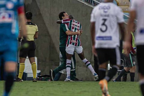 Luiz Henrique recorda apoio de Diniz em momento difícil e revela saudade do técnico