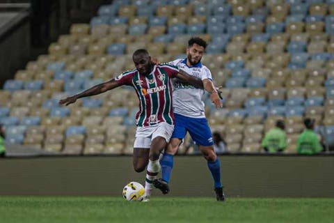 Manoel relata sentimento no elenco do Fluminense para jogo decisivo com o Cruzeiro