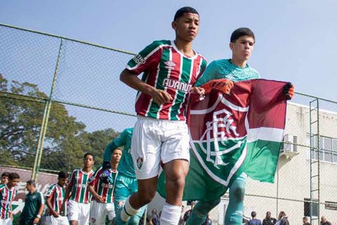 Base do Fluminense tem semana movimentada com jogos decisivos