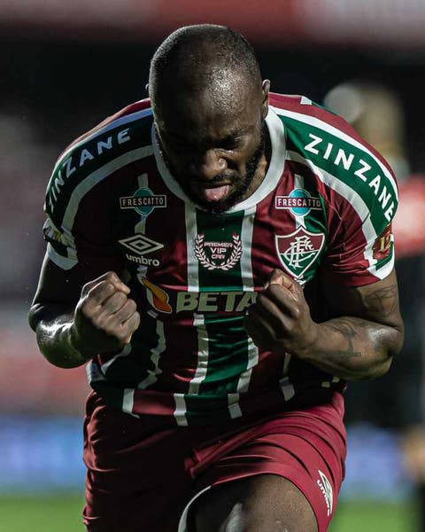 Novo Gum? Perto de renovar, Manoel projeta passagem longa e idolatria no Fluminense