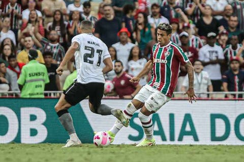 Fluminense encaminha venda de Matheus Martins; veja os valores