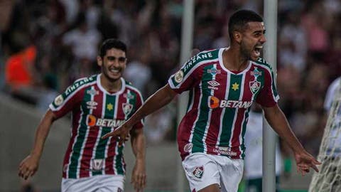 Alan faz avaliação de seu retorno ao Fluminense