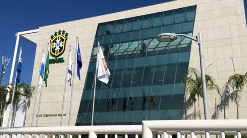Clubes avaliam votar redução de rebaixados no Campeonato Brasileiro