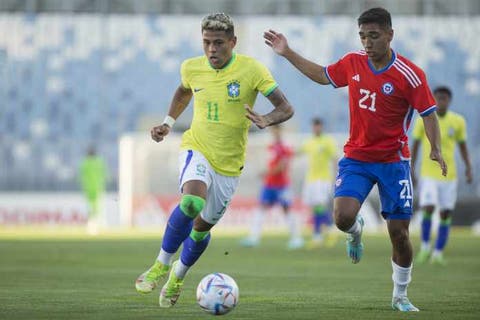 Matheus Martins é convocado para o Sul-Americano sub-20 em 2023