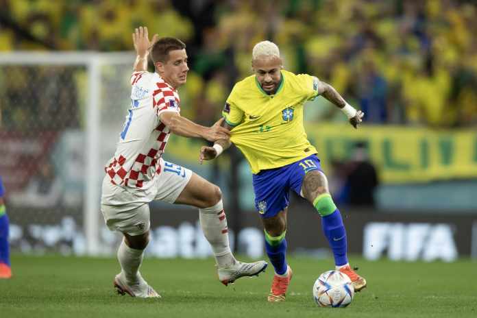 Copa do Mundo: Primeiro finalista será conhecido nesta terça