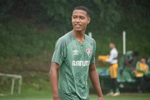 Atacante supera drama familiar e é esperança de gols do Fluminense na Copinha