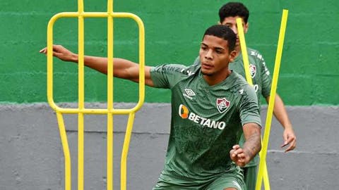 Fluminense prorroga contrato de empréstimo com atacante do sub-23