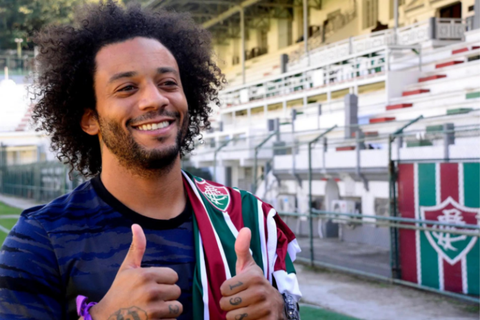 Fluminense de olho? Olympiacos cogita rescindir contrato de Marcelo