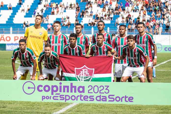 Após FPF manter jogo em pasto, diretoria do Flu cogita não participar da Copinha em 2024 - Fluminense: Últimas notícias, vídeos, onde assistir e próximos jogos