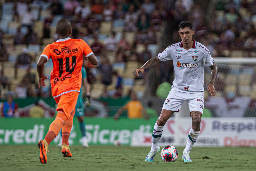 Vitor Mendes celebra oportunidade no Fluminense: Gigante do futebol  brasileiro - Fluminense: Últimas notícias, vídeos, onde assistir e  próximos jogos