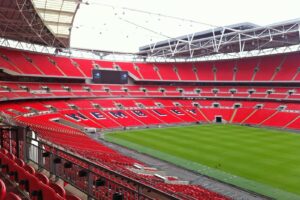 Inglaterra x Letônia