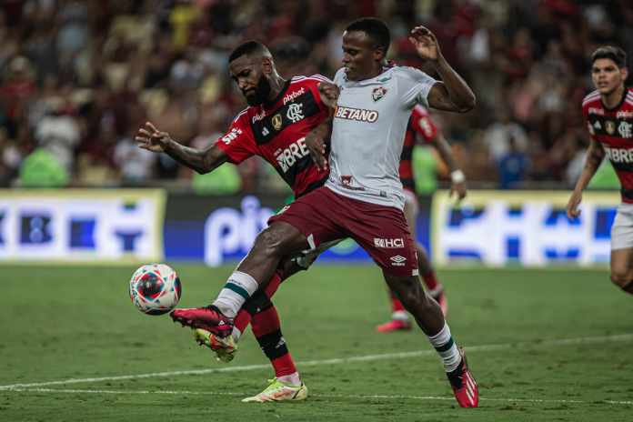 Onde assistir ao vivo o jogo Flamengo x Fluminense hoje, sábado, 1