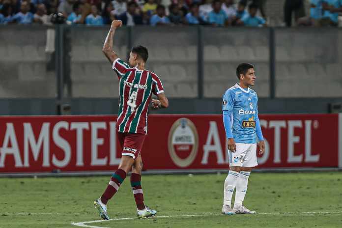 Jogador do Fluminense é citado em esquema de apostas pelo