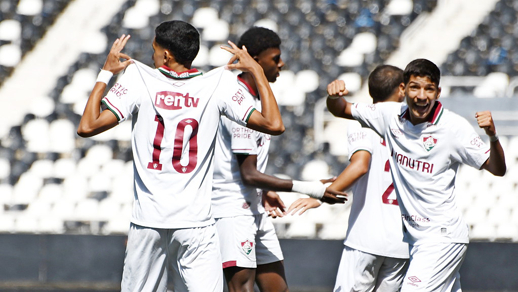 Flu empata com o Botafogo no jogo de ida da semifinal da Copa Rio Sub-15 —  Fluminense Football Club