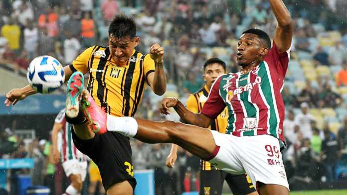 Fluminense é derrotado pelo Strongest em La Paz e perde 100% na