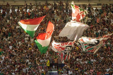 Fluminense recebe nova punição da Conmebol por uso de sinalizadores