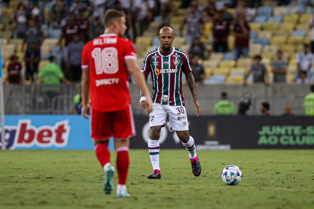 Técnico do River vê Fluminense como melhor time do Brasil após goleada