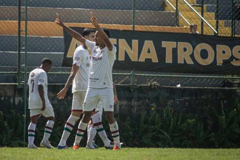Fluminense supera o Botafogo pelo Campeonato Carioca sub-20