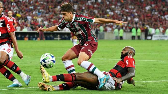 Gols de Flamengo e Fluminense: Flu vence o FlaFlu por 2 x 0 o