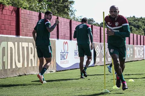 Felipe Melo vira desfalque no Fluminense para jogo diante do Atlético-MG