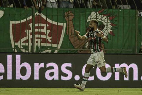 Curioso! Metade dos gols de Samuel Xavier pelo Fluminense foram contra o Atlético-MG