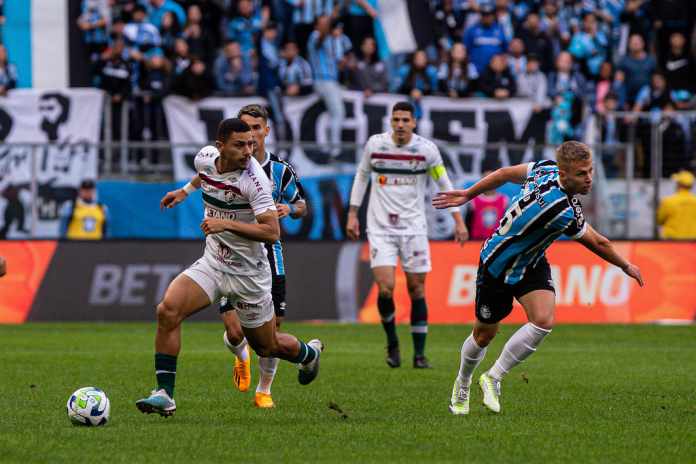 Fluminense e Grêmio FBPA ao vivo assistir tv 07.12.2023 há 1, Players Of  the Stage Group