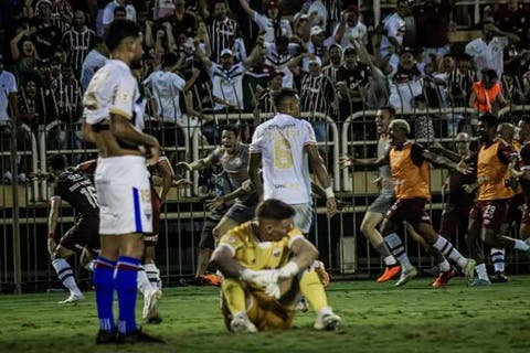 Técnico do Fortaleza admite qualidade do Fluminense e atribui derrota a