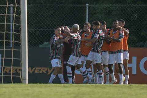 Ricardo Resende enaltece evolução do time sub-20 do Fluminense