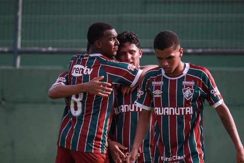 Com a mão na taça, Fluminense decide o Carioca sub-17 nesta quarta