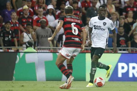 Ayrton Lucas e Luiz Henrique Flamengo x Botafogo